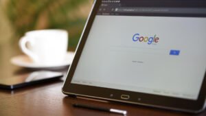 w5 website features that help turn visitors into customers